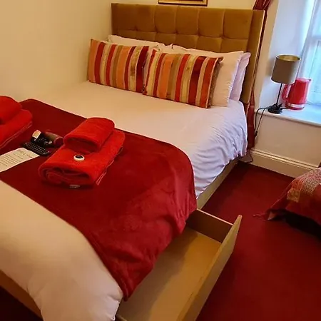 Holly Guest house