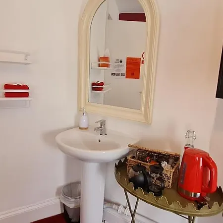 Holly Guest house Bowness-on-Windermere