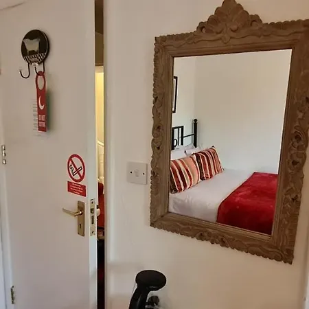 Maison d'hôtes Holly 2*